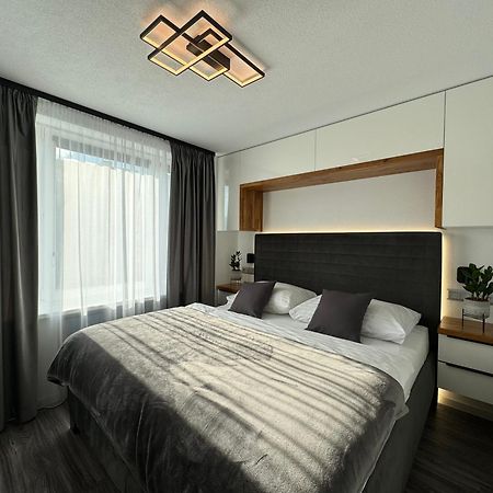 Apartman Piccoladuo V Banskej Bystrici Besztercebánya Kültér fotó